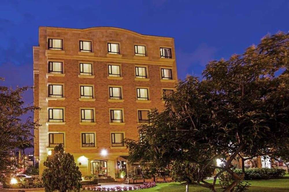 Hotel Morrison Zona Rosa Богота Екстериор снимка