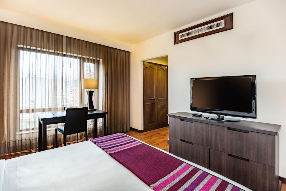 Hotel Morrison Zona Rosa Богота Екстериор снимка
